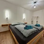 Urban & Stylish In Old Town - 5 Min From Bascarsija