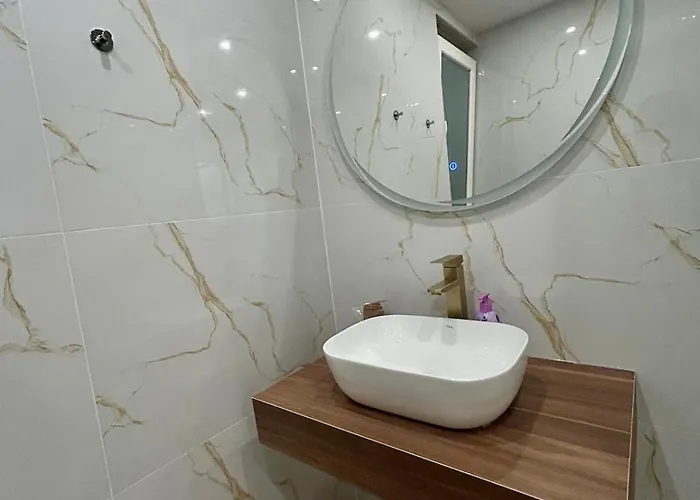 Urban & Stylish In Old Town - 5 Min From Bascarsija Appartement