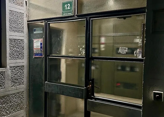 Appartement Urban & Stylish In Old Town - 5 Min From Bascarsija *